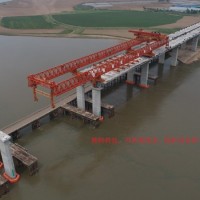 《河南-黃河大橋》高效吸能自恢復(fù)保護(hù)車船橋浮動(dòng)式防撞設(shè)施